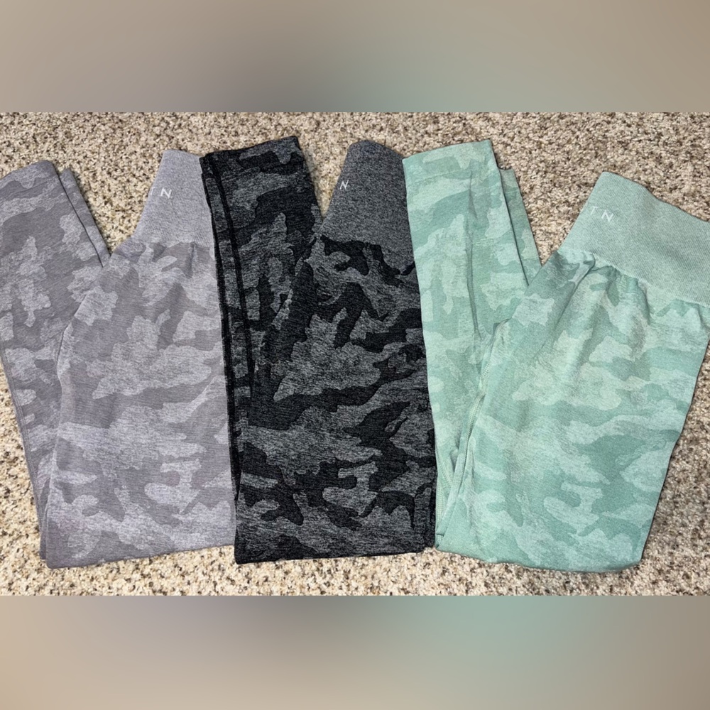 NVGTN Camo Leggings - Gray, Black, and Green